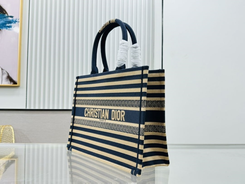 Dior Shopping Bags